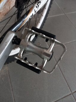 Horske kolo Kellys MAGNUS white - 13