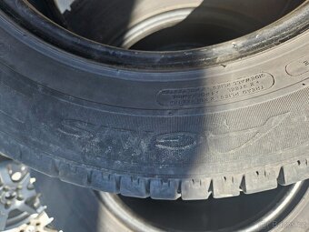 215/65R16C 109/107T Agilis  MICHELIN - 13
