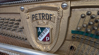 Petrof 140 - 13
