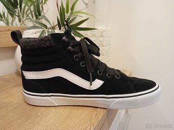 Vans zateplené tenisky vel. 40,5 kožené unisex - 13