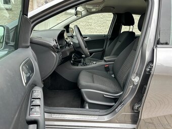 Mercedes-Benz B, 134.449 km, 1.6 benzín 90 kW, rok 2015 - 13
