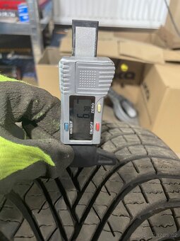 Sada pneu 225/40 r18 - 13