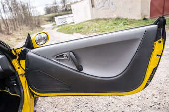 Honda Beat 93, najeto 20 tkm, unikátní kus, stav nového vozu - 13