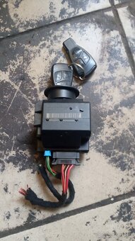 Prodam 4 dvere MB W211 kombi +zadni sedak - 13