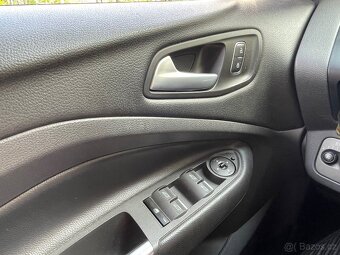 Ford Kuga Titanium 1,5 EB 110 kW, tažné zařízení - 13
