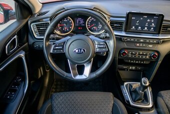 Kia Ceed SW 1.4 T-GDi Gold / AJ NA SPLÁTKY/ - 13