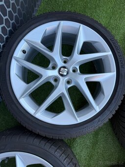 Seat Leon FR - 5x112 - 225/40 R18 ZIMNÍ ORIGINÁLNÍ SADA - 13
