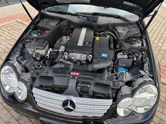 Mercedes-Benz Třídy C 180i Kompressor kupé W203 - 13
