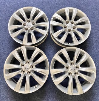 5x114,3 R18 originál alu disky Kia - ET 41 - 13
