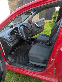 Chevrolet aveo 1.2 62kw 2010 - 13