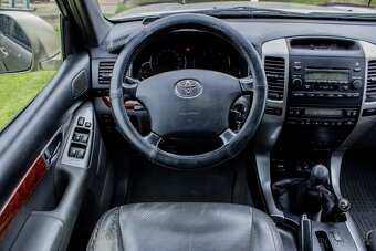 Toyota Land Cruiser J12 3,0 - 13