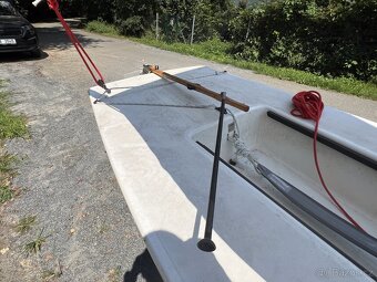 Plachetnice Laser - Olympijská třída, skvělý stav - 13