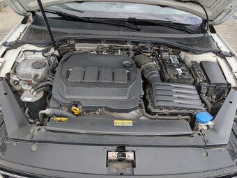 VW PASSAT 2.0TDi 110kW MANUÁL 12/2020 JEN 145TKM - 13