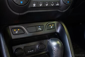 Hyundai ix35 2.0i GDI Style 4x4 A/T - 13