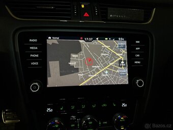 Skoda Octavia Sport 2.0 tdi 110kw Dsg - 13