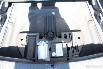 VW Touran 1.4 TSI 110Kw DSG 1.majitel 101000km servis kamera - 13