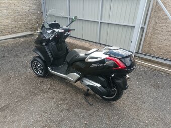 Peugeot Metropolis 400i CZ doklady v ceně Kufr. - 13