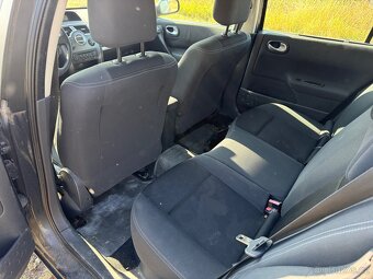 Renault Megane 1.6 82kw nová Stk - 13