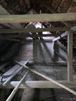 🏛️ Stavební parcela 657 m² se sítěmi – Plzeň-Božkov (Let - 13