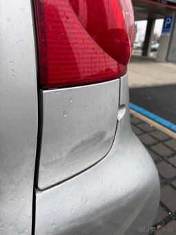 Peugeot 107, 1.0 , rok 2006 - 13