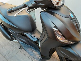 Piaggio Beverly 300i HPE, 2023, TOP stav, 6000km - 13
