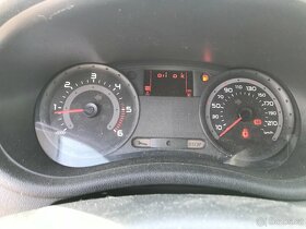 Renault Clio 1.5 dci 50kw - 13