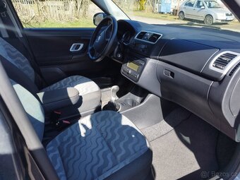 Škoda Fabia II 1.4i 16V kombi - 13