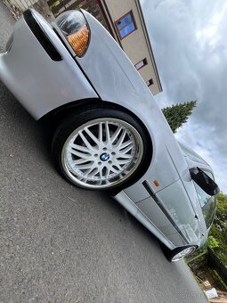 BMW e39 528i - 13