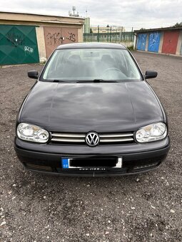 Prodám Volkswagen Golf IV. 1,4. 55 Kw benzín - 13