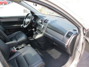 Honda CR-V 2.2 i-CDTi 4x4 ČR 1.maj - 13