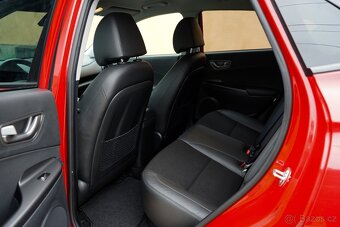 Hyundai Kona Electric 64 kWh Premium 150 kW (03/2021) - 13