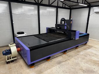 Vláknový laser na řezání kovů - HellRaiser CUT F3 3kW Raycus - 13