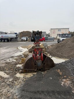 Kolový otočný bagr CAT 314 F - 13