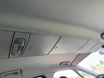 Ford Galaxy Ghia 7 míst, 2008, manuál - 13