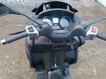 Piaggio mp3 500LT cz doklady v ceně - 13