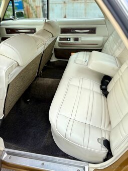 1973 Chrysler New Yorker Brougham 4dr Hardtop | 440cui - 13