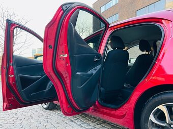 Mazda 2 85KW BENZÍN 1MAJITEL LED VÝHŘEV FACELIFT BEZ KOROZE - 13