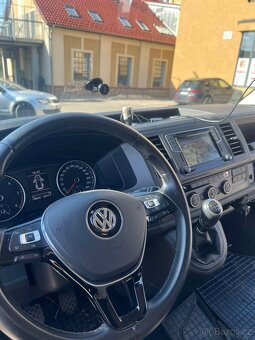 CARAVELLE T6 4X4  2.0 TDI 110kW Najeto 24500KM - 13