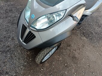 Piaggio mp3 250 LT CZ doklady v ceně - 13