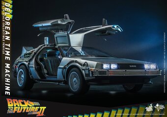 DeLorean - Back to the Future II - Time Machine 1/6 - 13