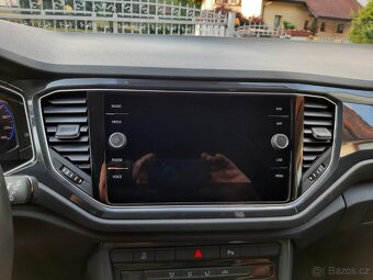 VW T-ROC 1.5TSI, 2/2020, 28tkm, DSG - 13