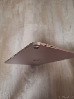 iPad Air 5. generace, 256GB, orig. klávesnice, Pencil 2.gen. - 13