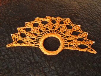 Háčkované vějíře - držáky ubrousků ke stolování 4 ks - 13