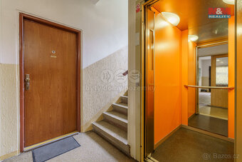 Prodej bytu 1+1, 37 m², Karlovy Vary, ul. Krymská - 13