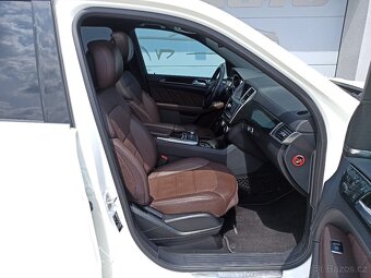 MERCEDES-BENZ GL350D AMG 7MÍST 1.MAJ - 13