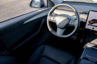 Tesla Model Y Long Range AWD 2022 - 13