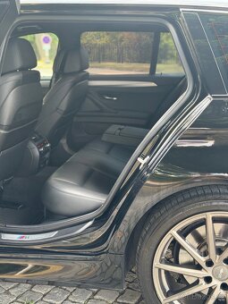 BMW F11 530d M-Paket xDrive 2015 - 13
