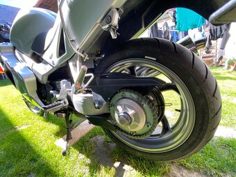 Honda VFR 800 Fi r.v. 2001 - 13