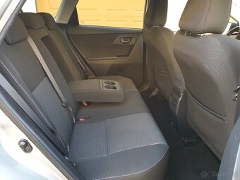 TOYOTA AURIS kombi 1,6i 97KW KAMERA 8xKOLA - 13