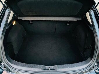 Mazda 3 1.5i 74KW BENZIN MANUÁL - 13